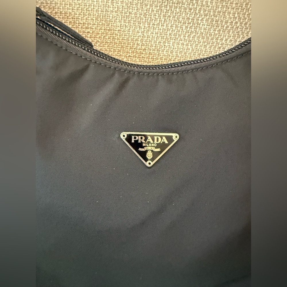 Prada Re-Edition 2000 Nylon Mini Bag - Picture 2 of 11